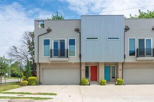 1292 N Prairie Ave in Dallas, TX - Building Photo