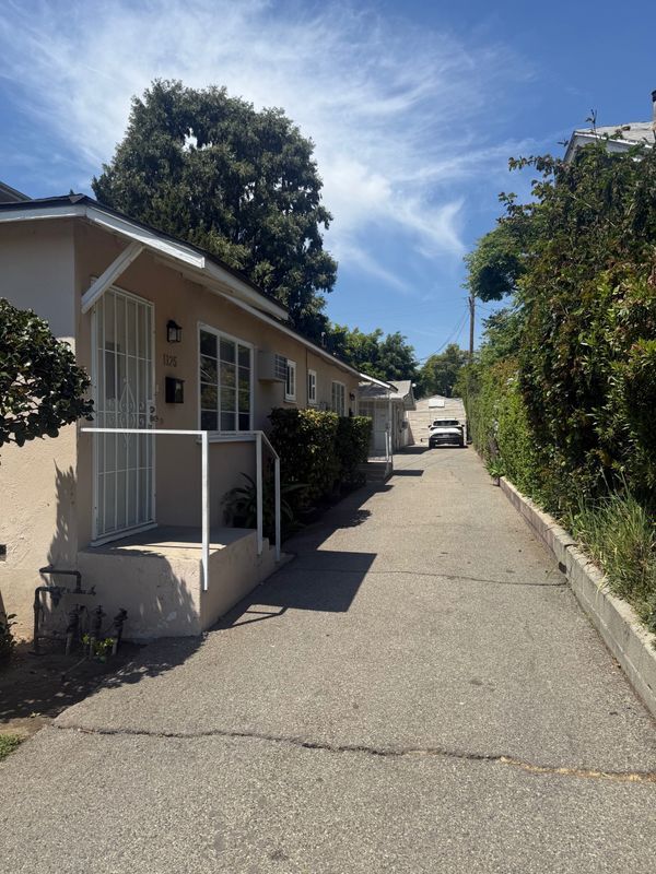 property at 1125 Elm Ave
