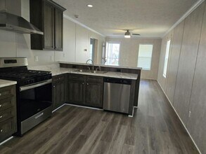 454 Warbler Ln in Madison, WI - Building Photo - Building Photo