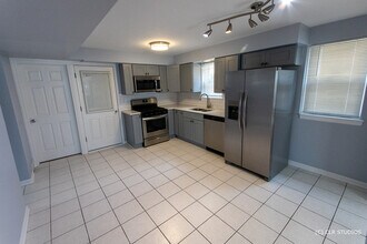 4300 Maple Ave in Stickney, IL - Building Photo - Building Photo