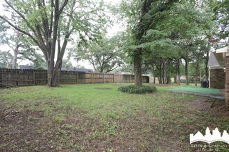 5291 Twin Woods Ave in Memphis, TN - Building Photo - Building Photo