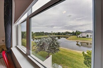 6128 Rancho Ln in Greenacres, FL - Building Photo - Building Photo