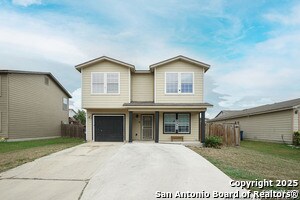 5311 Moreville Farm in San Antonio, TX - Building Photo