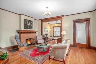 414 Paris Ave SE in Grand Rapids, MI - Building Photo - Building Photo