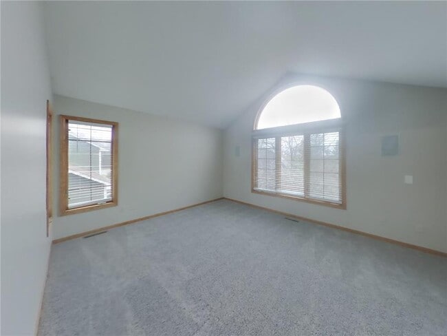 12320 43rd Ave N in Minneapolis, MN - Building Photo - Building Photo