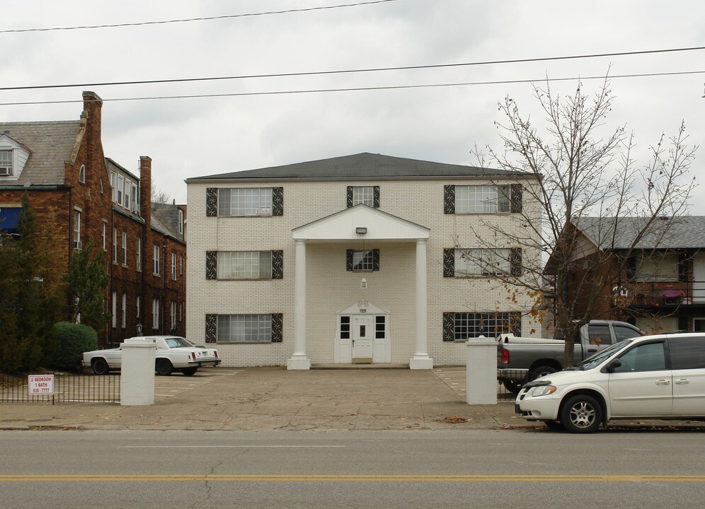 1010 8th St in Huntington, WV - Building Photo