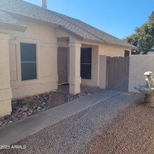 1622 N Comanche Dr in Chandler, AZ - Building Photo - Building Photo