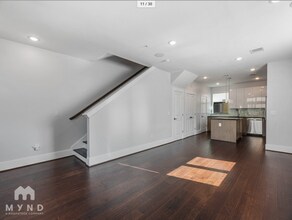 2401 Crawford St in Houston, TX - Foto de edificio - Building Photo