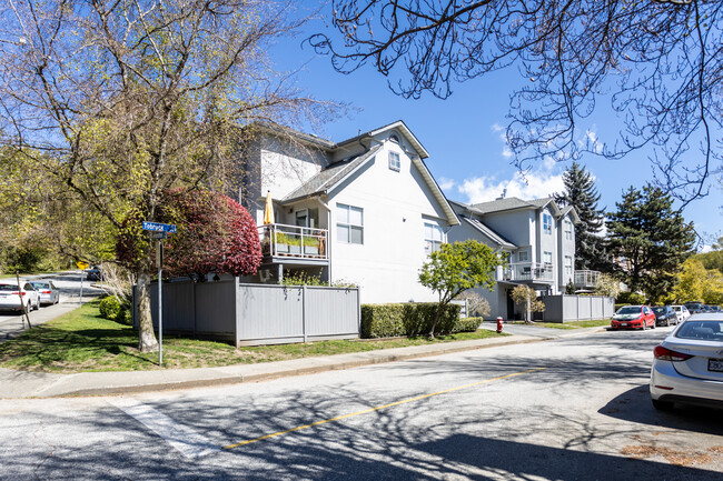 The Parkside in North Vancouver, BC - Building Photo - Building Photo