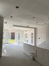 1120 Miller Rd in Sealy, TX - Building Photo - Building Photo