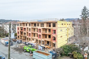 Hawthorne in Port Coquitlam, BC - Building Photo