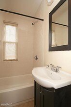 36 Sudan St-Unit -Apt 2 in Boston, MA - Foto de edificio - Building Photo