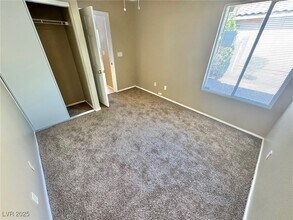 9001 Haviland Rd in Las Vegas, NV - Building Photo - Building Photo