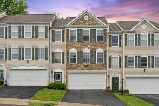 property at 1228 Gneiss Dr