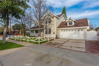 289 N Cleveland St in Orange, CA - Building Photo - Building Photo