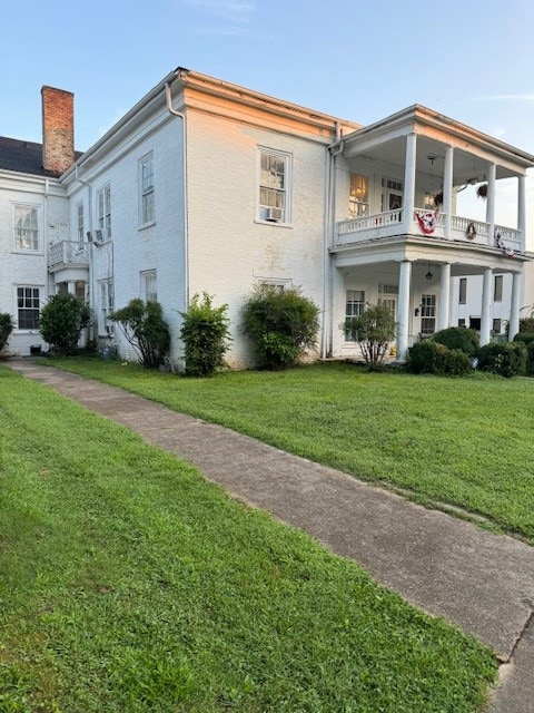 property at 633 N Ocoee St