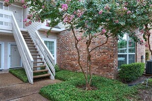6315 Campbell Rd in Dallas, TX - Building Photo