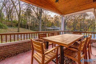 702 Chambers Dr NE in Huntsville, AL - Building Photo - Building Photo