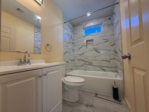 574 Warren Ave in Brockton, MA - Building Photo - Building Photo