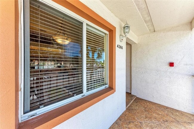 4366 Madeira Ct in Sarasota, FL - Building Photo - Building Photo