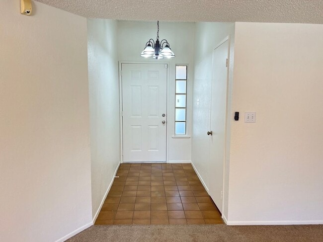 4520 Pso Hermoso in Palmdale, CA - Building Photo - Building Photo