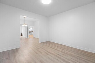 1828 N Whipple St in Chicago, IL - Building Photo - Building Photo