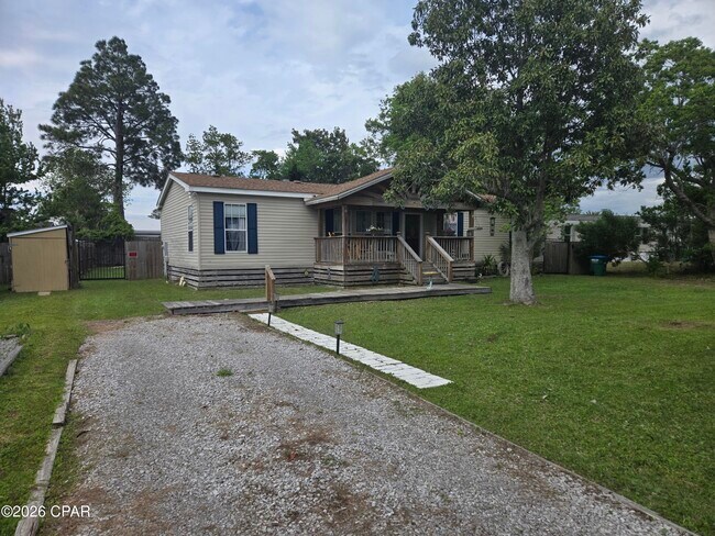 2115 Bent Oak Ct in Panama City, FL - Building Photo - Building Photo