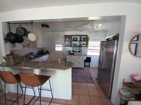 12516 Short Ave in Los Angeles, CA - Building Photo