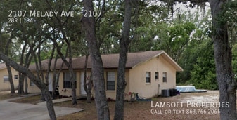 2107 Melady Ave in Sebring, FL - Building Photo