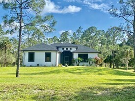 3596 64th Ave NE in Naples, FL - Building Photo