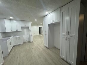 6260 SW 6th St in Margate, FL - Building Photo - Building Photo