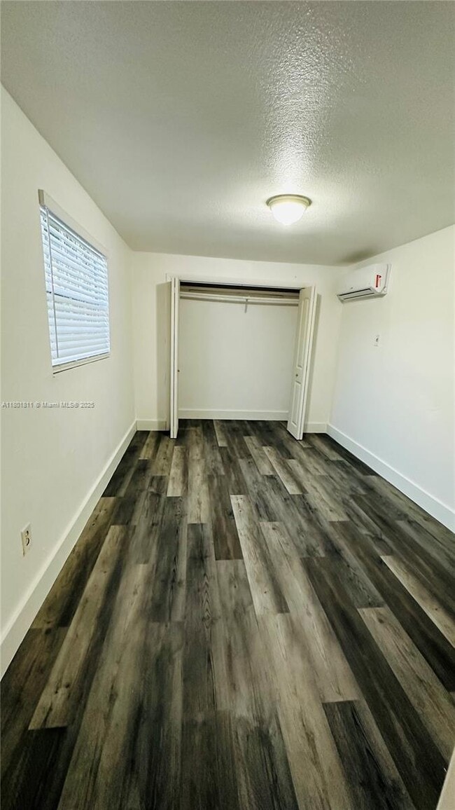 141 NE 14th St in Homestead, FL - Building Photo - Building Photo