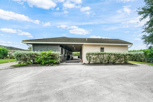 14539 Belmont Trce in Wellington, FL - Building Photo - Building Photo