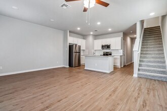 3854 Abbott Pass in Saint Hedwig, TX - Building Photo - Building Photo