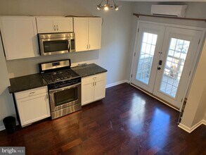 848 Moyer St in Philadelphia, PA - Building Photo - Building Photo