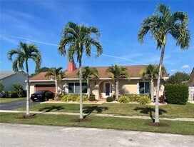 13331 NW 10th St in Sunrise, FL - Building Photo