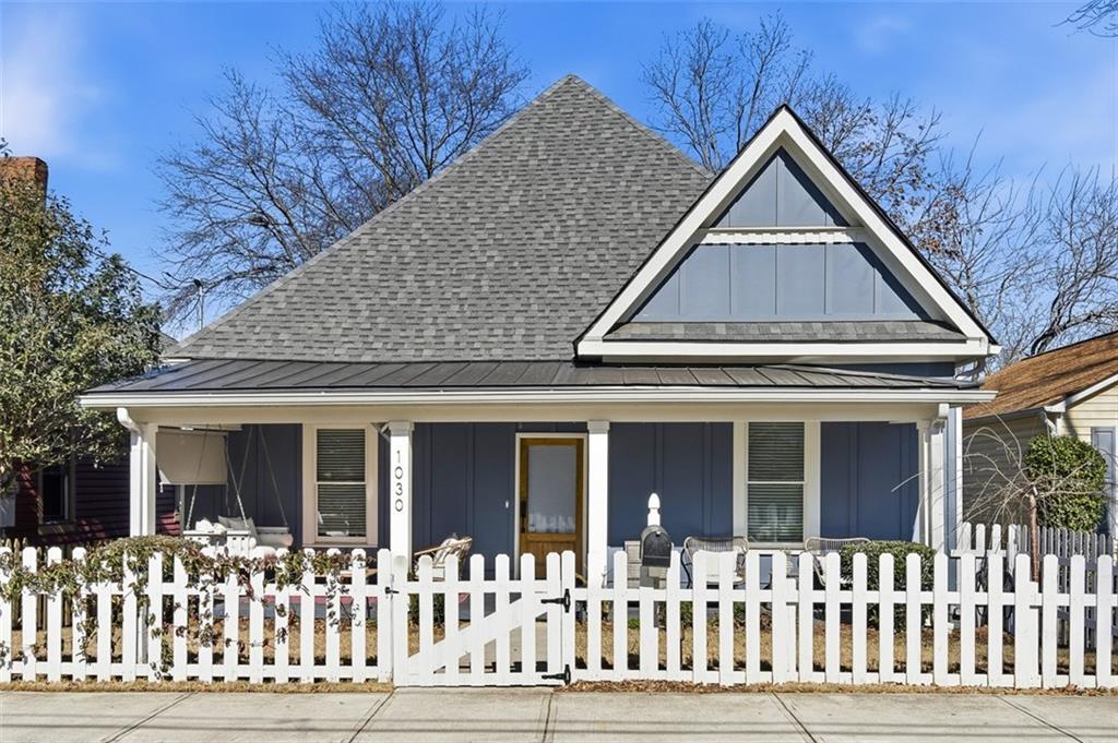 1030 Kirkwood Ave SE in Atlanta, GA - Building Photo