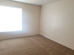 622 SE 13th Ct in Cape Coral, FL - Building Photo - Building Photo