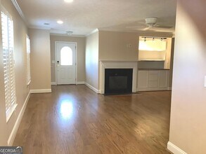 120 Cedar Bay Cir in Dallas, GA - Building Photo - Building Photo