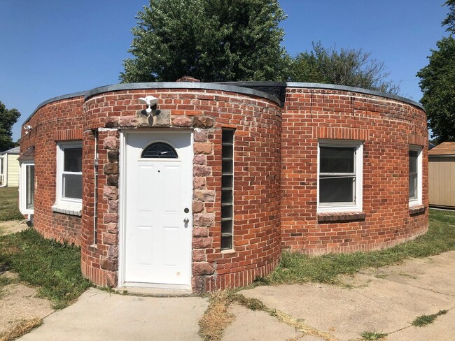 property at 3947 N 41st St