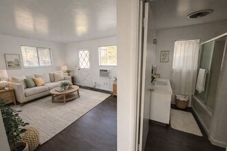 3224 Berg Ave, Unit 3224 Berg Ave in Denair, CA - Building Photo - Building Photo