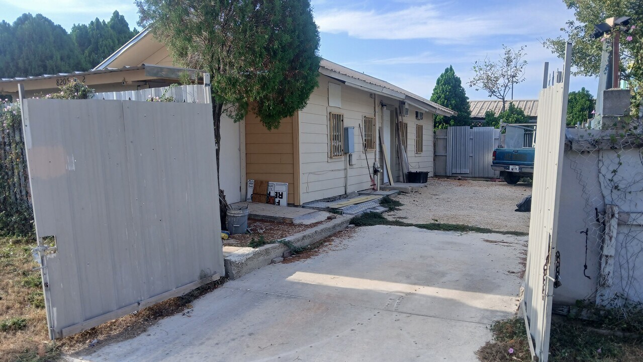 8205 Glen Shadow Dr in San Antonio, TX - Building Photo