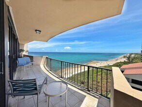 4200 N Ocean Dr, Unit 1-902 in Riviera Beach, FL - Building Photo - Building Photo