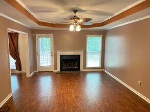 300 Pebble Creek Dr in Athens, GA - Building Photo - Building Photo