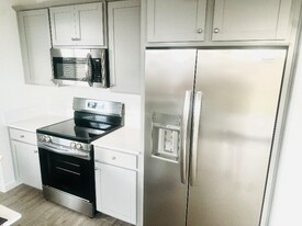 5937 Littlestone St in Sacramento, CA - Building Photo