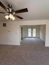 11 Terben Ct in Thurmont, MD - Foto de edificio - Building Photo