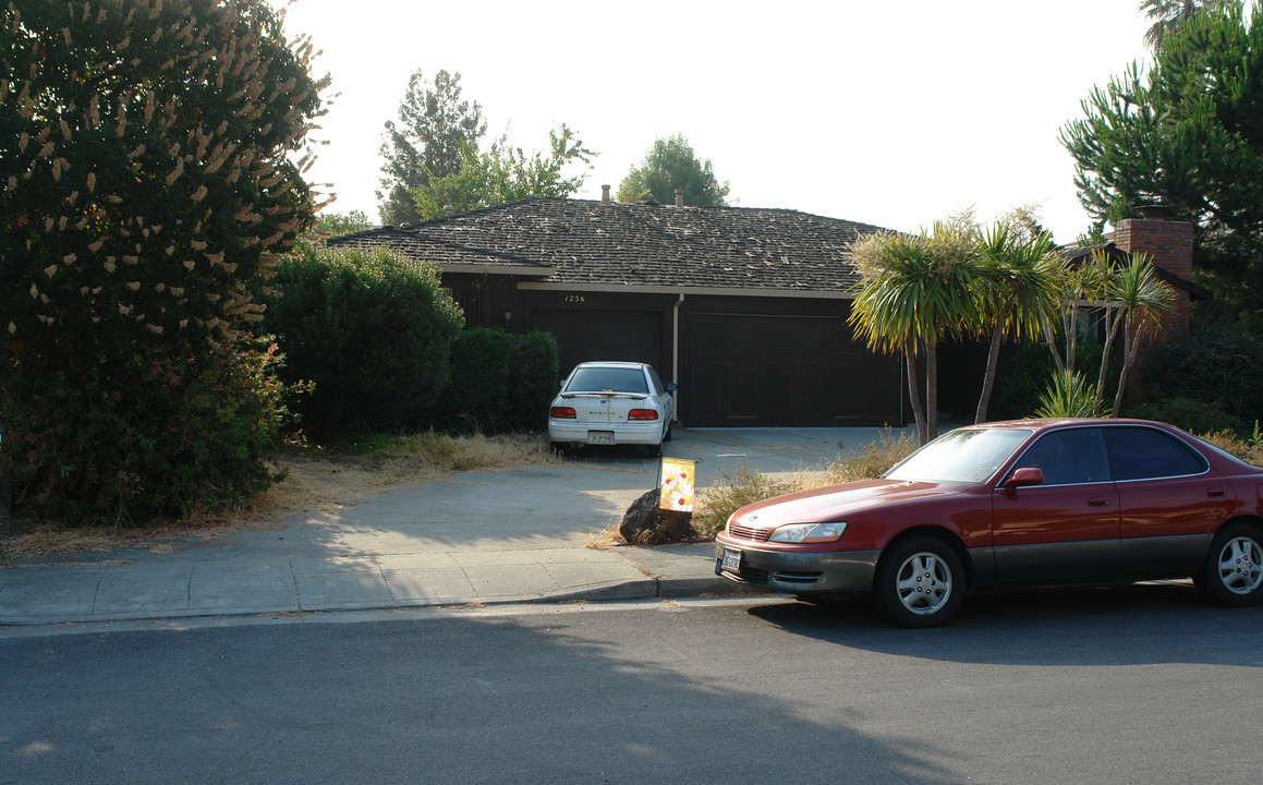 1236 Valerian Ct in Sunnyvale, CA - Building Photo