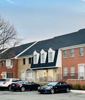 203A Locust St SE in Vienna, VA - Building Photo