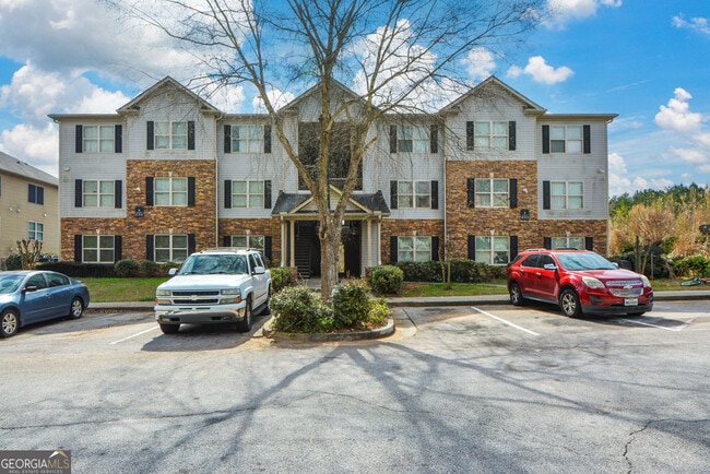 4103 Fairington Club Dr in Stonecrest, GA - Building Photo - Building Photo