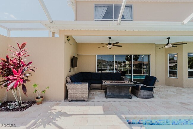 property at 1827 SE 12th St